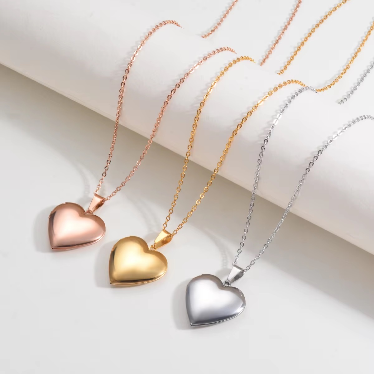 Custom Personalized Heart Birt - Birth Flower Necklace ulasan dan harga