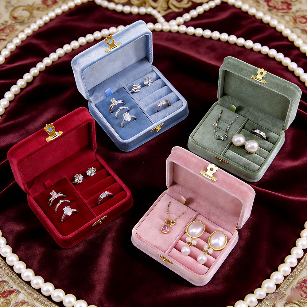 Personalized velvet jewelry bo - Personalized Name Box ulasan dan harga